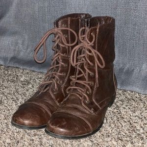 Feminine “Combat Boots”